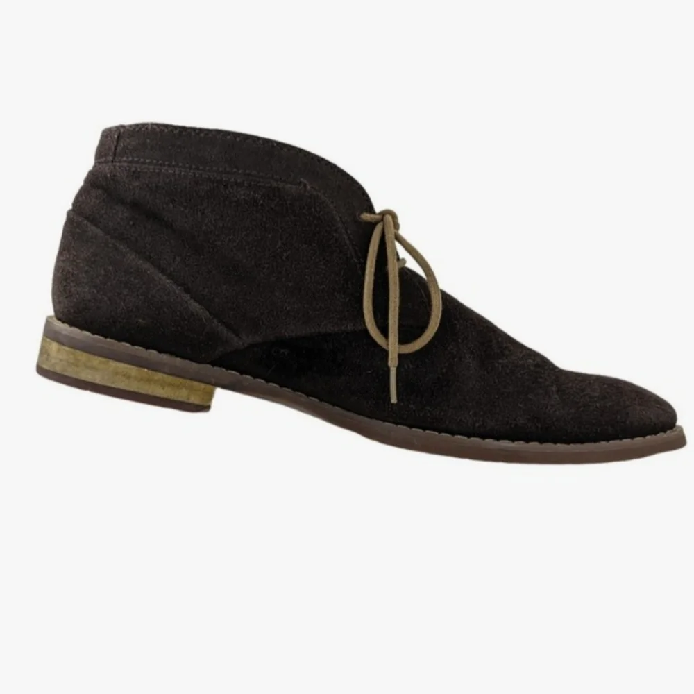 CALVIN KLEIN MEN'S WILSON DARK BROWN SUEDE LEATHER CHUKKA BOOTS SIZE 9.5 NWOT
